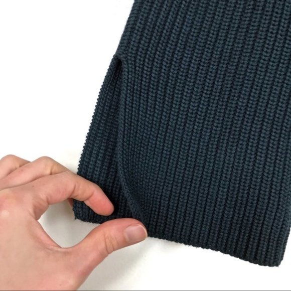 MINKPINK Dark Teal Blue Green Deep V-Neck Sweater - Picture 6 of 12